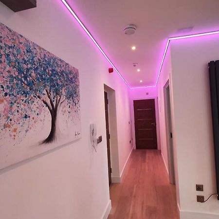Central Penthouse With Hot Tub & Views 24 Cheltenham Luaran gambar