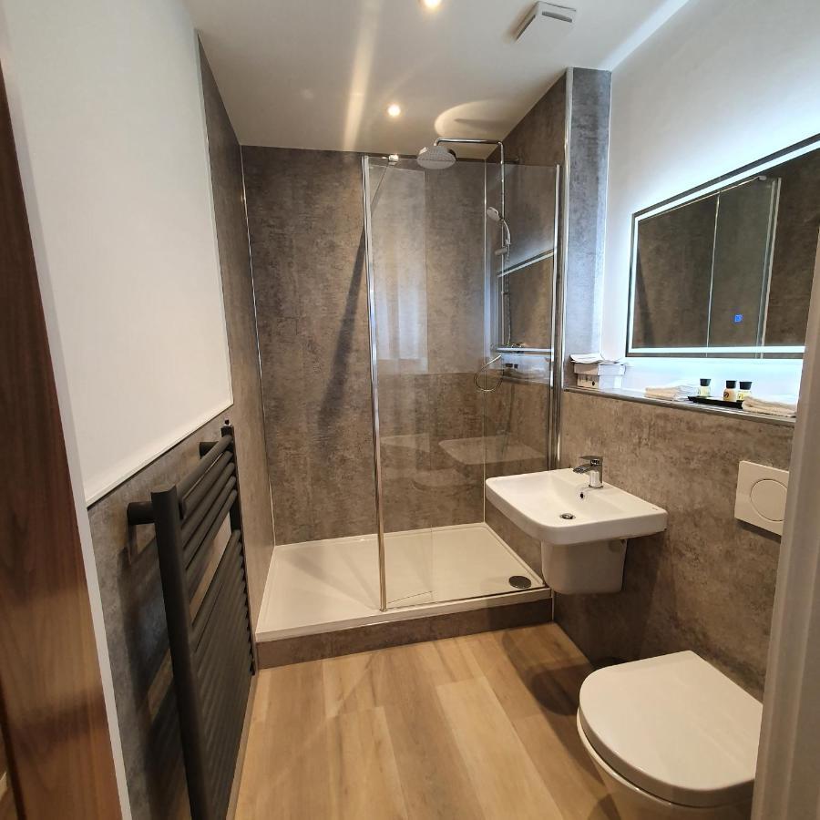 Central Penthouse With Hot Tub & Views 24 Cheltenham Luaran gambar