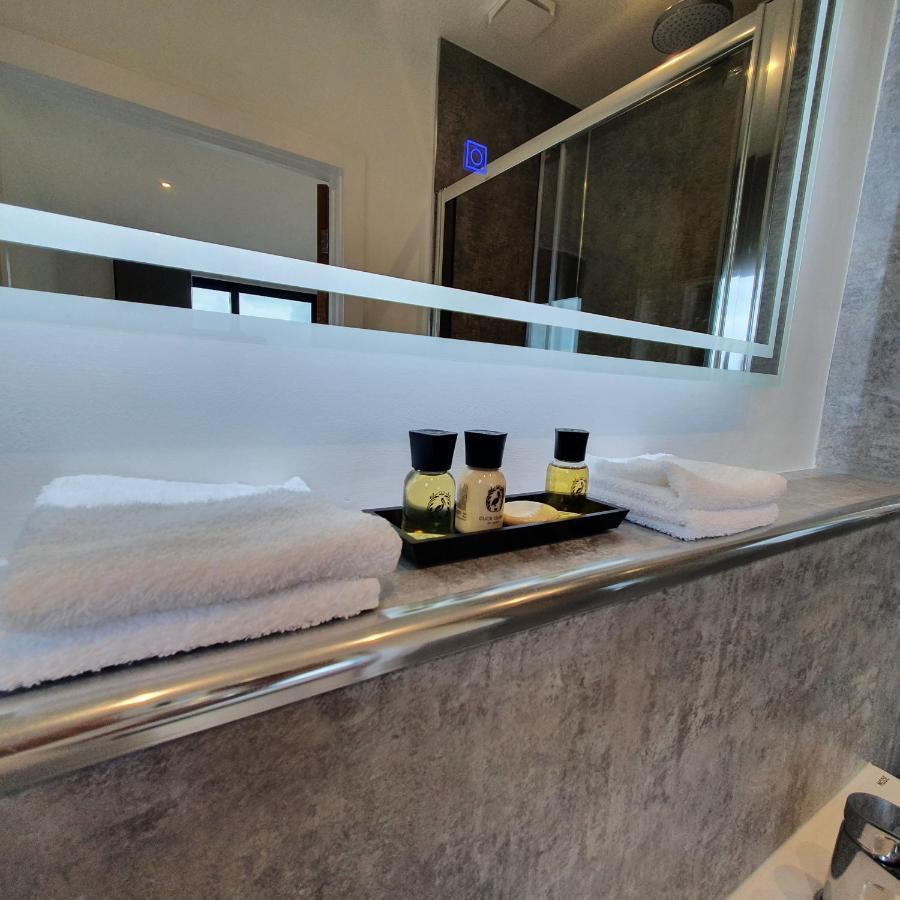 Central Penthouse With Hot Tub & Views 24 Cheltenham Luaran gambar