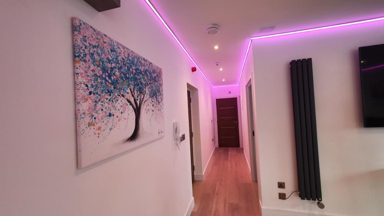 Central Penthouse With Hot Tub & Views 24 Cheltenham Luaran gambar