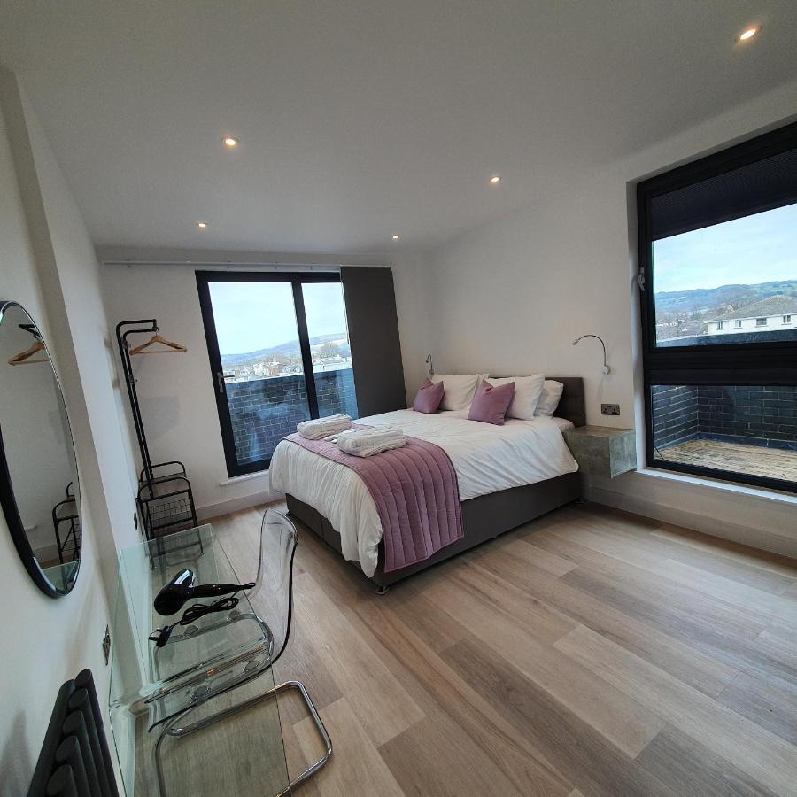 Central Penthouse With Hot Tub & Views 24 Cheltenham Luaran gambar